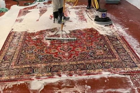 قالیشویی در اقدسیه | تجربهای متفاوت با قالیشویی در تهران نارون